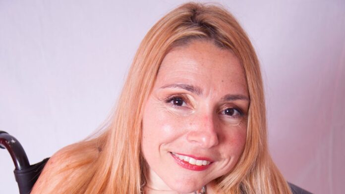 il viso di Simona Petaccia fondatrice di DirittiDiretti e del Premio Turismi Accessibili